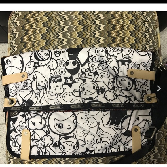 Lesportsac Handbags - TOKIDOKI xLesportsac Ciao Ciao B & W Messenger Bag